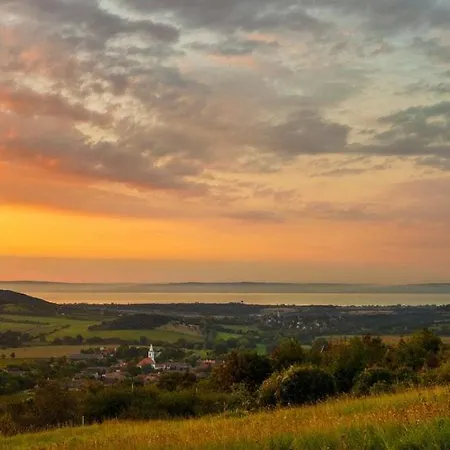 Balaton Panorama - National Park Nyaraló Balatoncsicsó